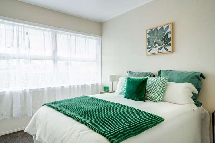 21 Idlewild Avenue Mangere_17