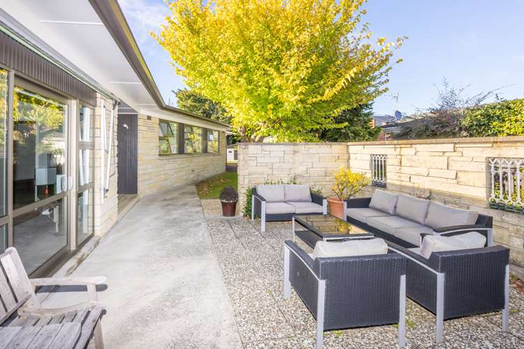 24 Clements Crescent Queenwood_22