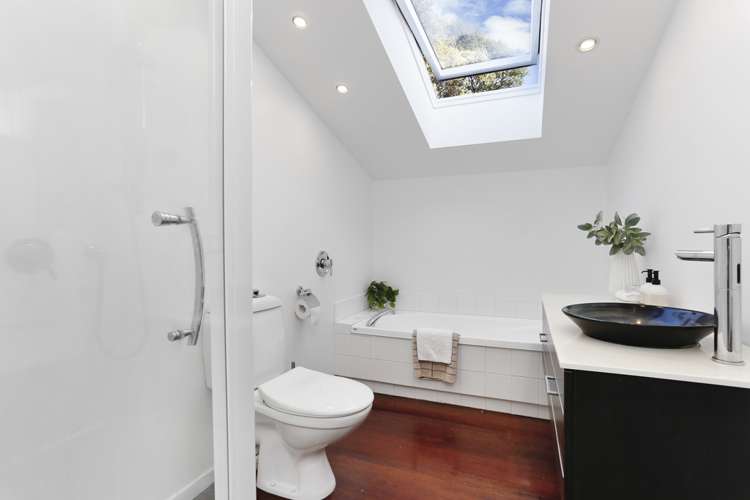 109 Daffodil Street Titirangi_16