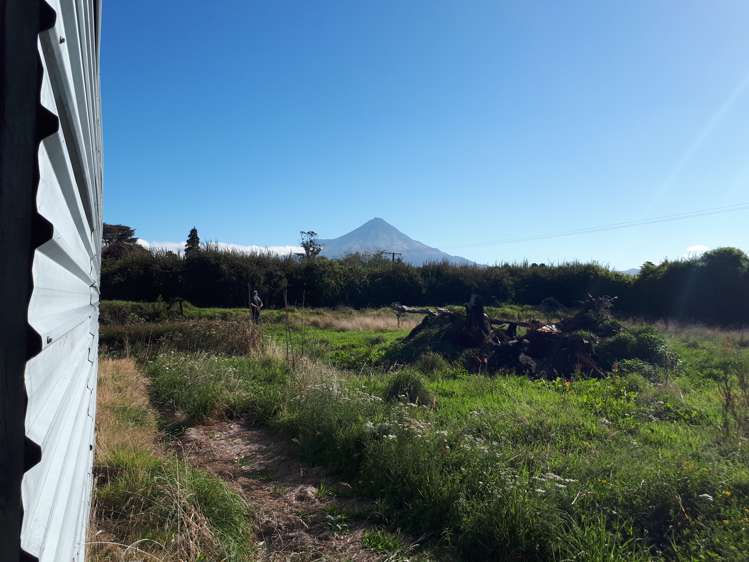 211 Surrey Road Tariki_1