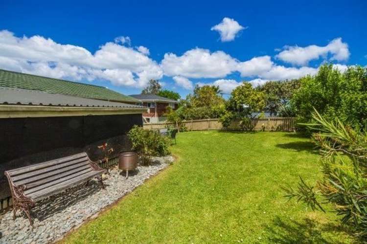 21 Waitemata Road Hauraki_15