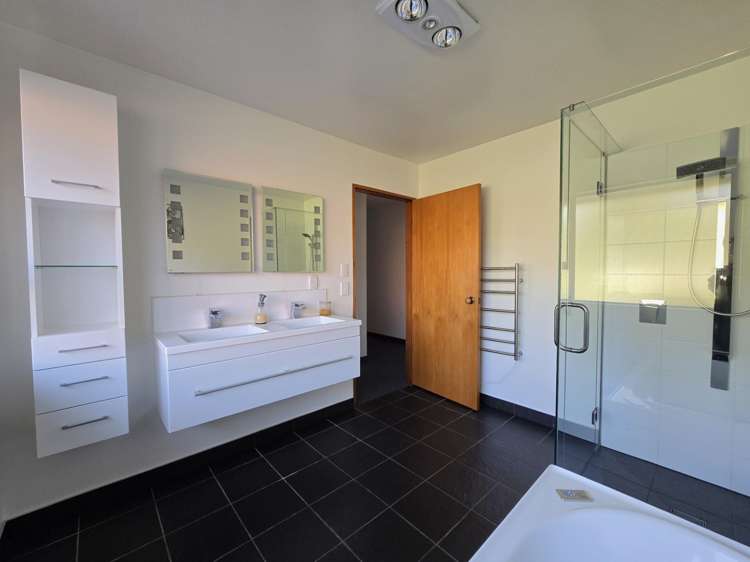 16 Gibson Street Ross_15