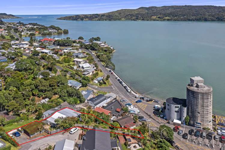 77 Wallis Street Raglan_6