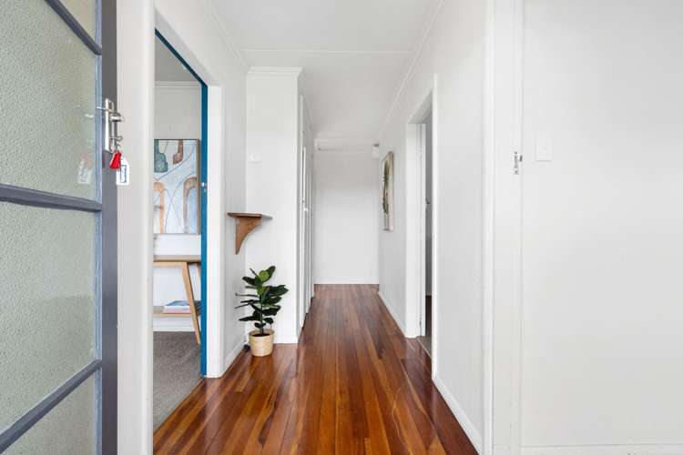  12 Bowen Street Levin_11