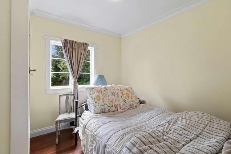 138 Flume Road 11373_9