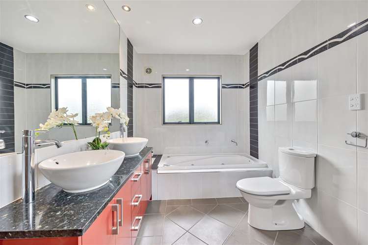 3 Fernbank Lane Greenhithe_13