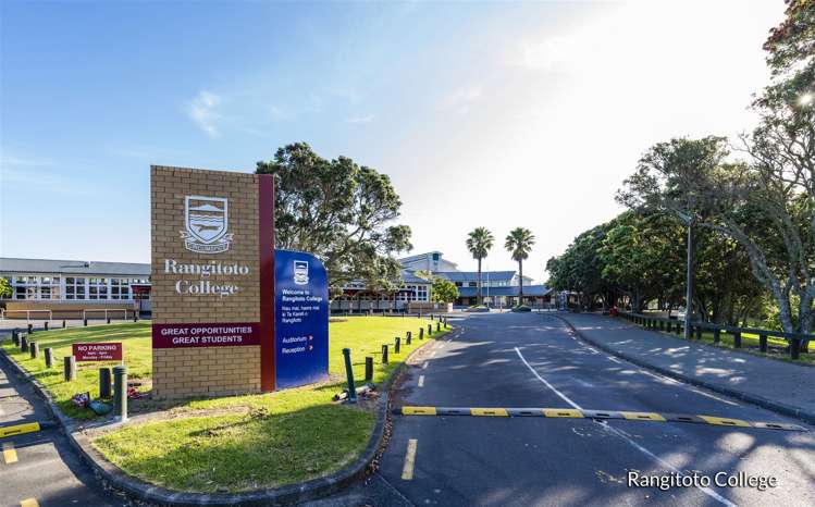 7b Gulf View Road Murrays Bay_23