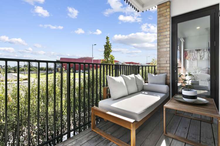 04/77g Hobsonville Point Road Hobsonville_1