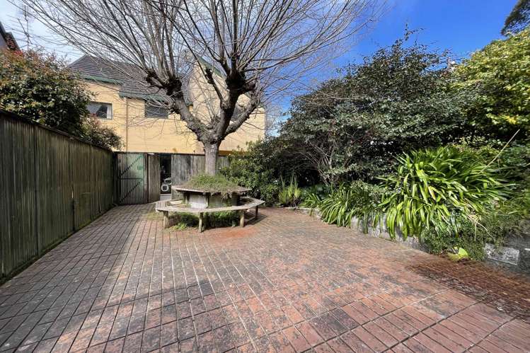 35 Burma Road Khandallah_9