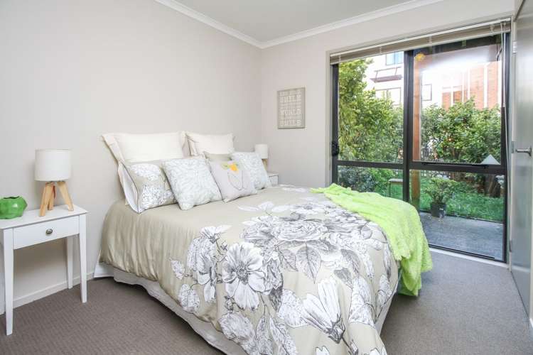 8/172 Mcleod Road Te Atatu South_16