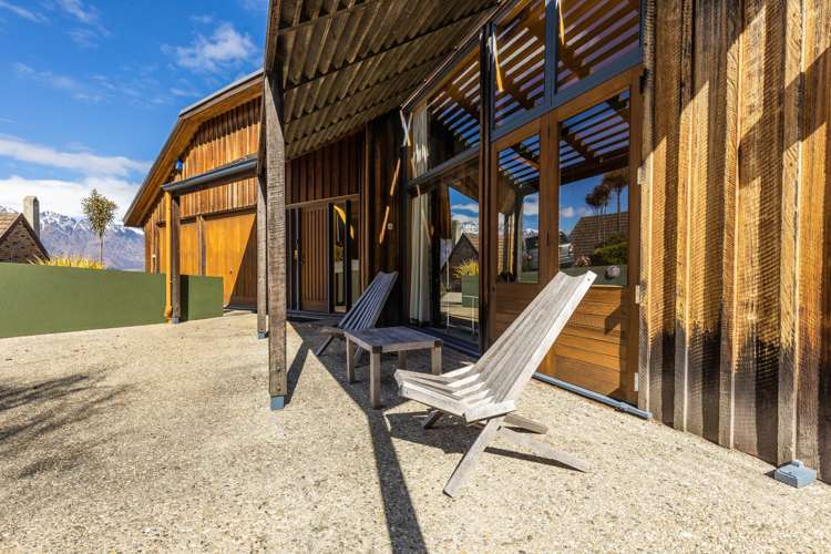 26 Mckerrow Place Fernhill/Sunshine Bay_8