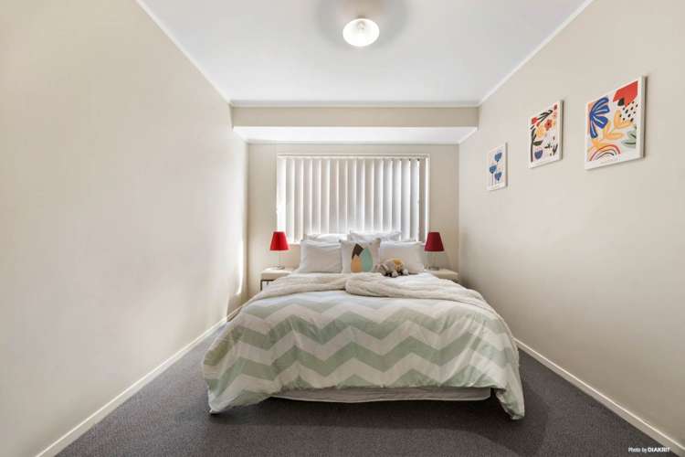 564 Massey Road Mangere_9