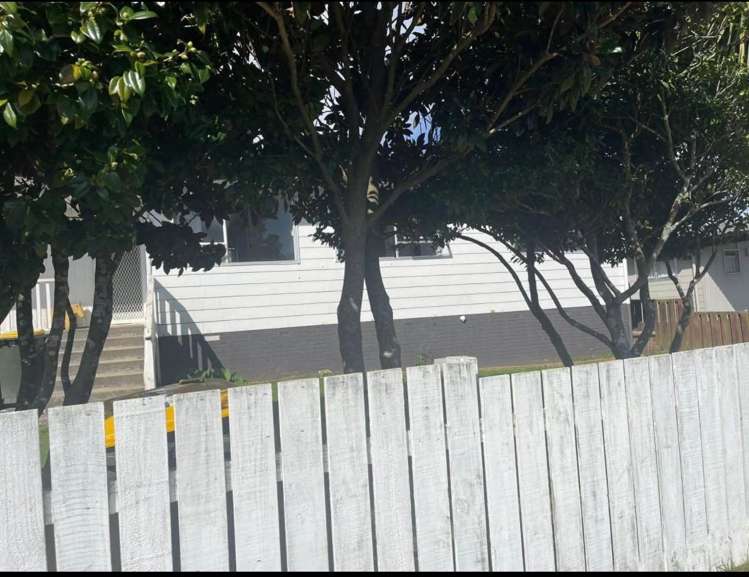 5 Yearsley Place Manurewa_1