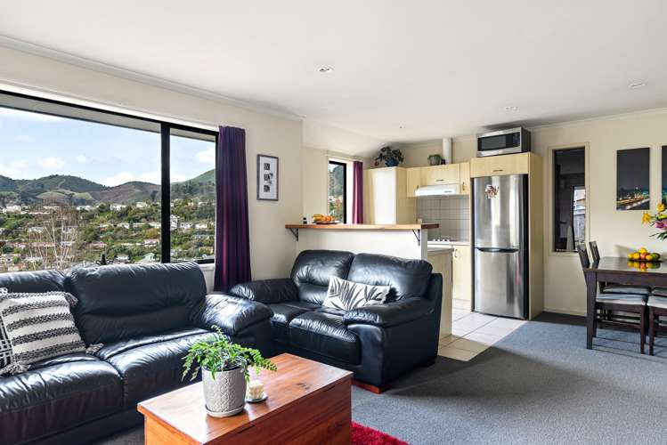 31 Saint Lawrence Street Toi Toi_1