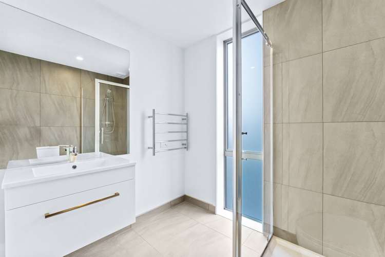 75 Helen Jenepher Lane Mount Wellington_9