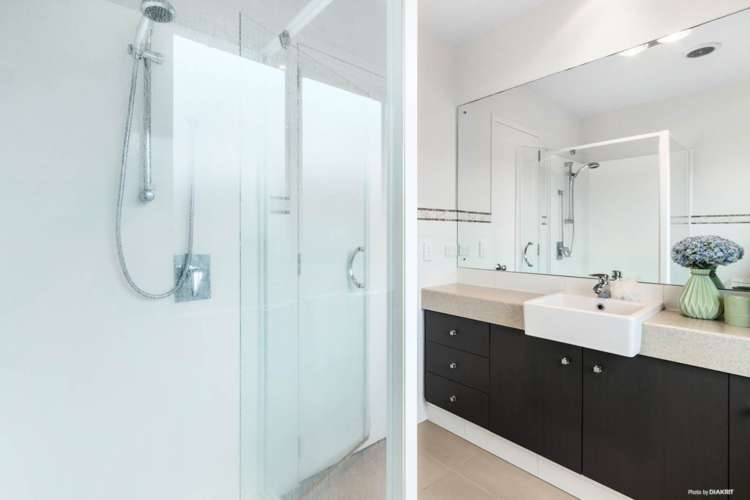 9 Kouras Place Flat Bush_13