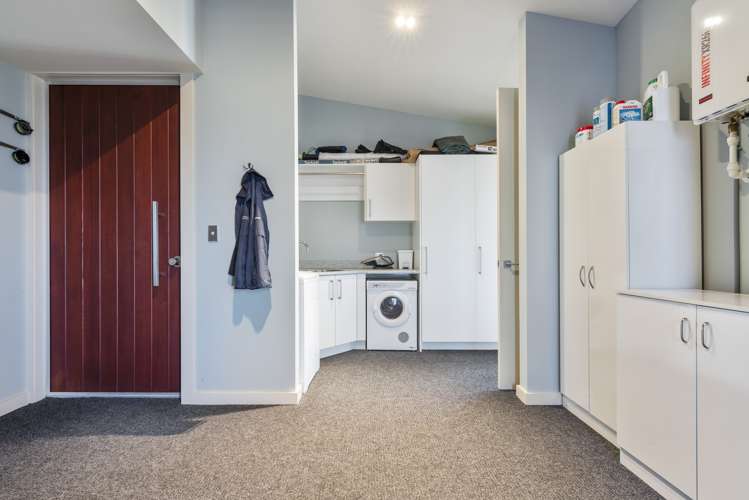 2 The Fairways Kinloch_18