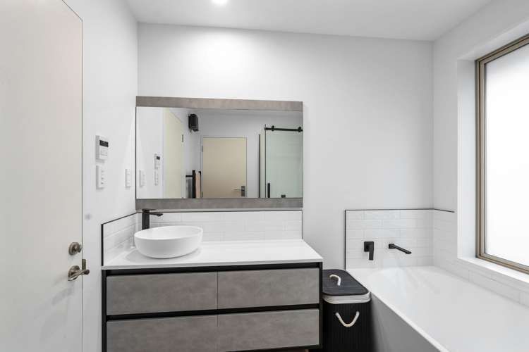 128 Rolleston Drive Rolleston_10