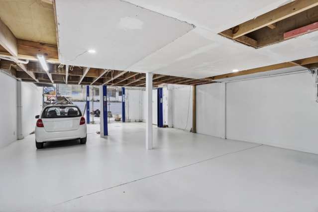 2/35-39 View Road Wairau Valley_2