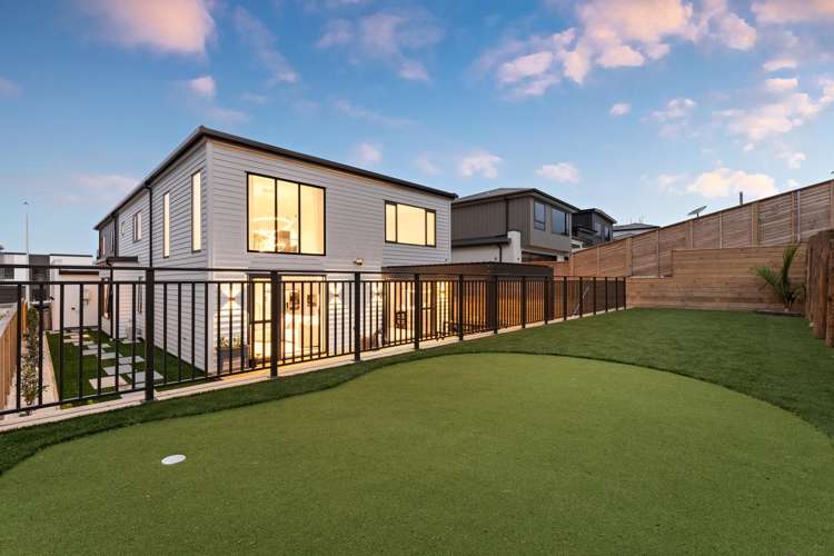169 Te Oneroa Way Long Bay_16