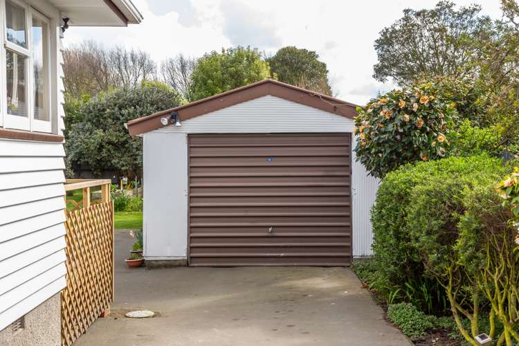 54 Shands Road Hornby_14