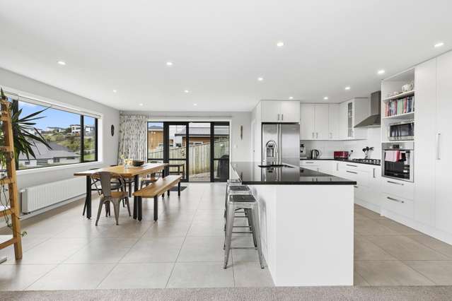 75 Endeavour Drive Whitby_3