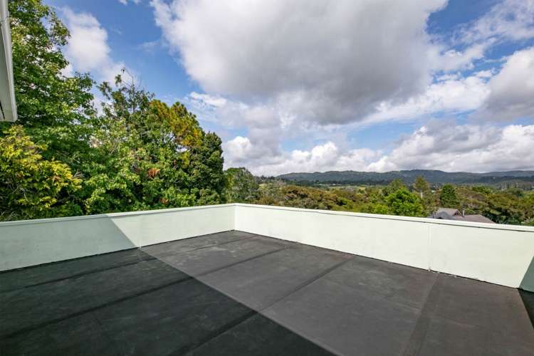 182 Glengarry Road Glen Eden_2