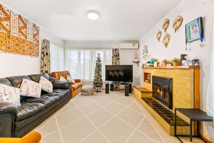 24 Te Kanawa Crescent Henderson_9