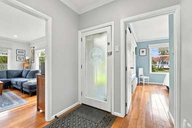 8 Hutchison Crescent_3
