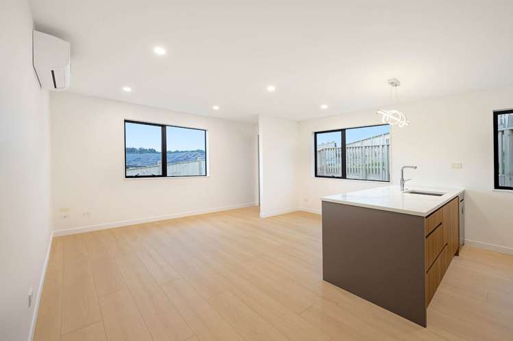 24&24a Katote Avenue Swanson_33