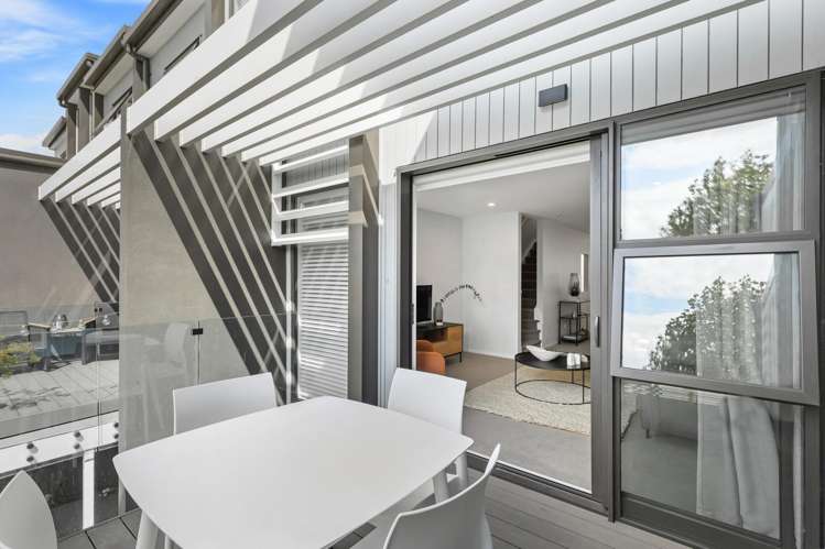 22 Memorial Park Lane Hobsonville_15