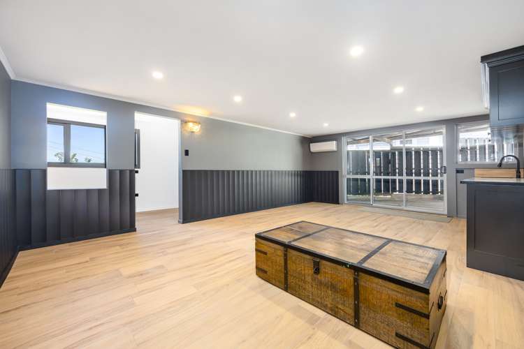 42 Chorley Avenue Massey_20