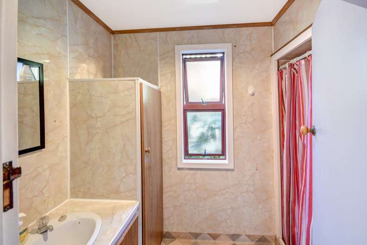 6 Dickson Street Macandrew Bay_12