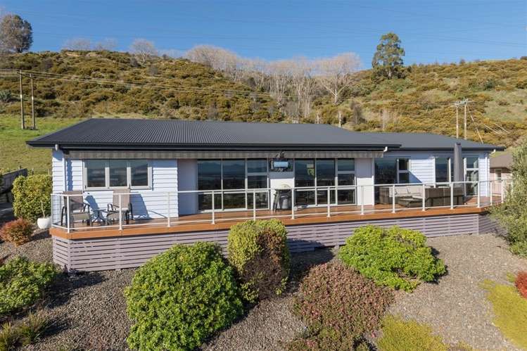 8 Berkshire Place Stoke_17