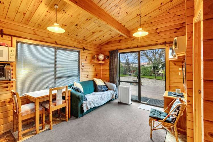 39 Newburn Street Waikaia_21