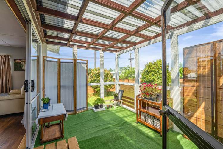 2 Bone Crescent Hawera_21