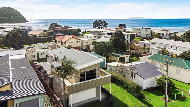 12 Ocean View Road Waihi Beach_21