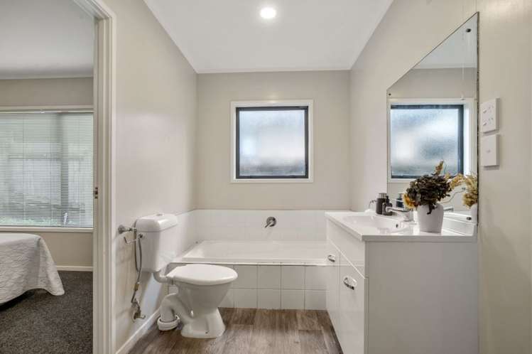 116a Archers Road Glenfield_17