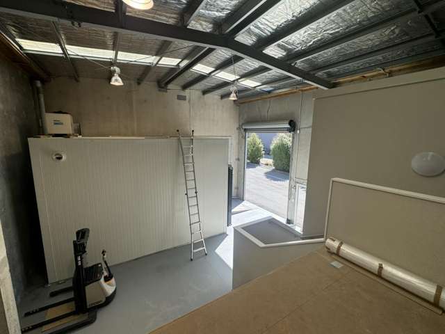 Unit 12, 33 Nga Mahi Road Sockburn_2