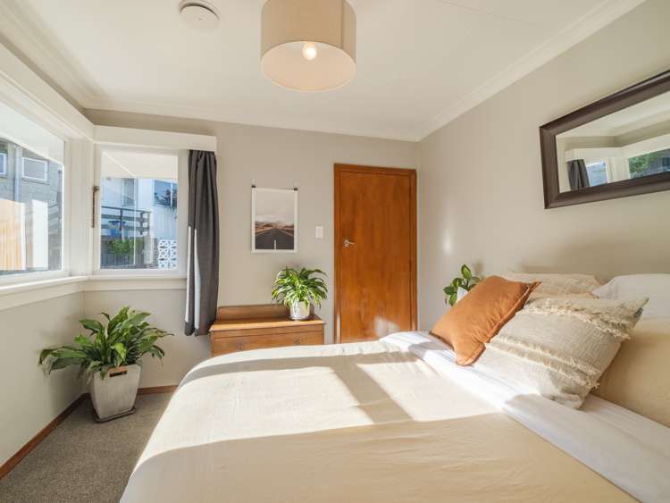 51 Stephen Street Halfway Bush_9