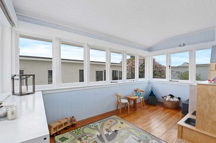 132 Ranolf Street Glenholme_11