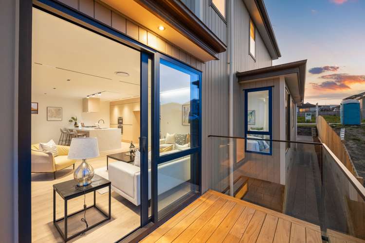 57 Matangi View Drive Orewa_16