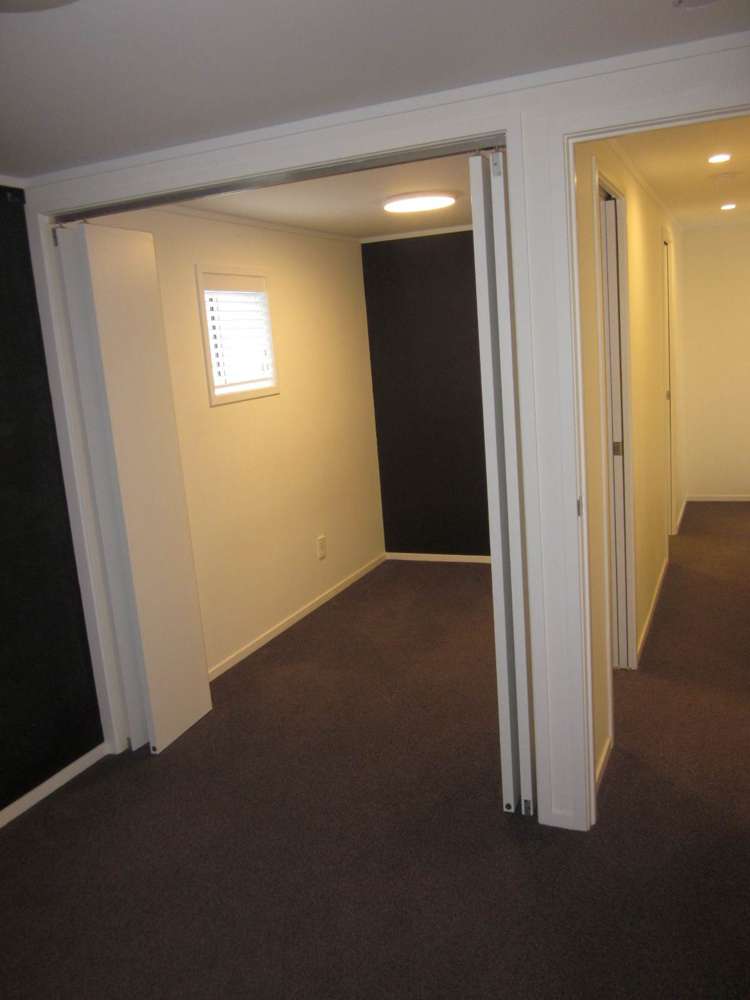4/420 Beach Road Mairangi Bay_12