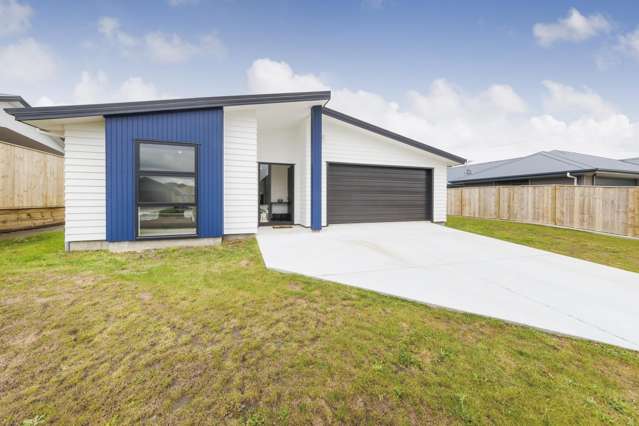 3 Sardinia Grove Fitzherbert_1