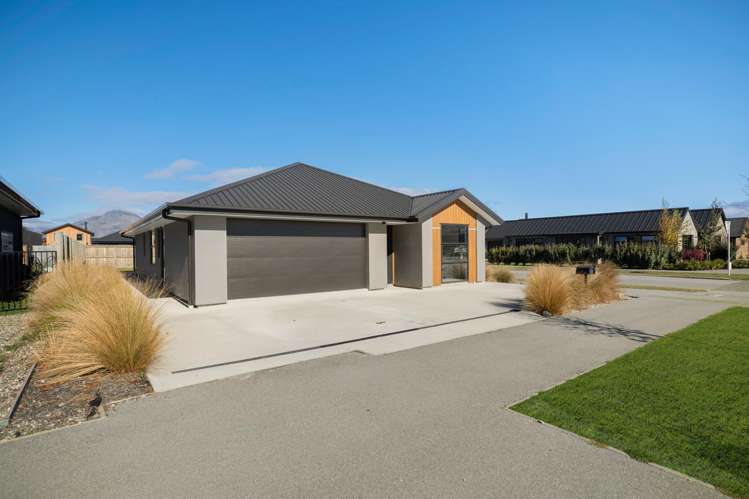 59 Jack Hanley Drive Jacks Point_25