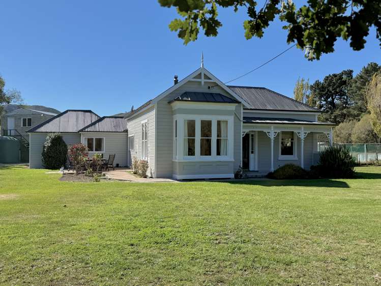 5584 Kurow-Duntroon Road_1