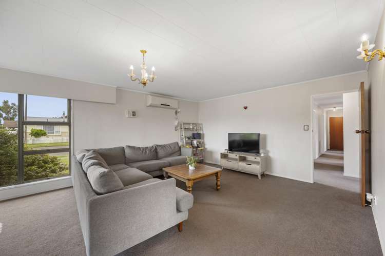 2 Freyberg Avenue Tamatea_3