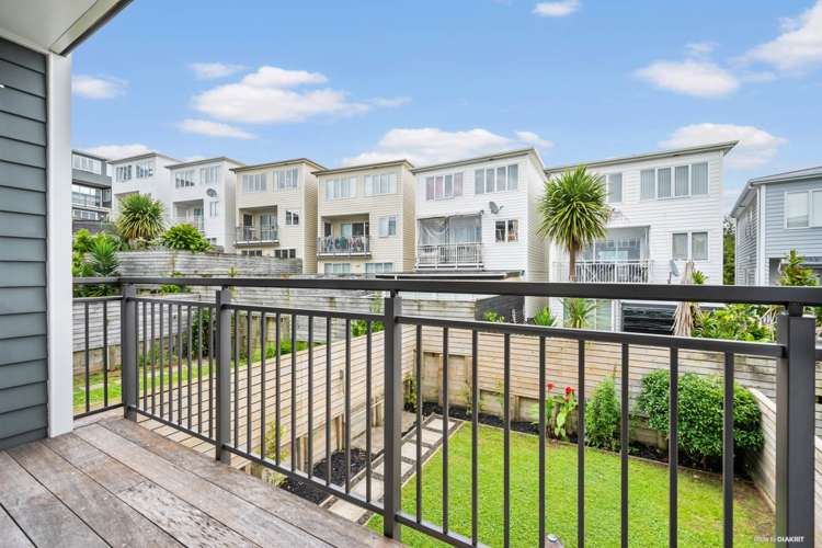 5 Manawatere Way Flat Bush_18