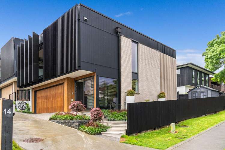 14a Kissling Place St Johns_23