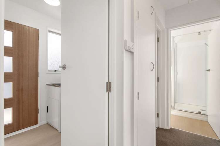 7 Omega Place Casebrook_18